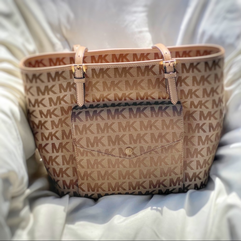 Michael Kors Tote